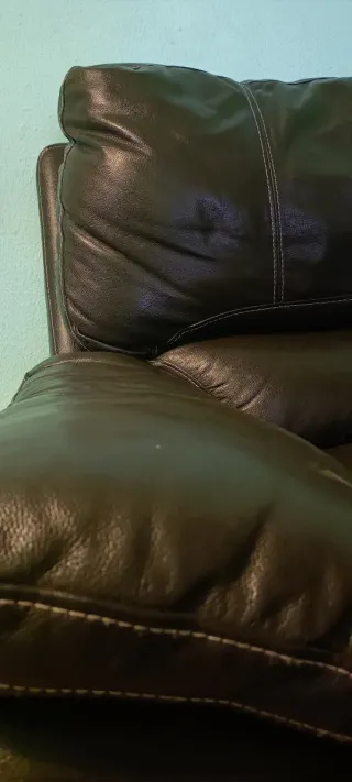 Butaca reclinable de piel negra