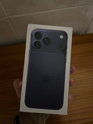 iPhone 17 Pro Max 2TB