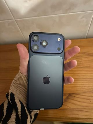 iPhone 17 Pro Max 2TB