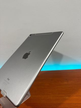 iPad Pro 10.5 2017 + accessori
