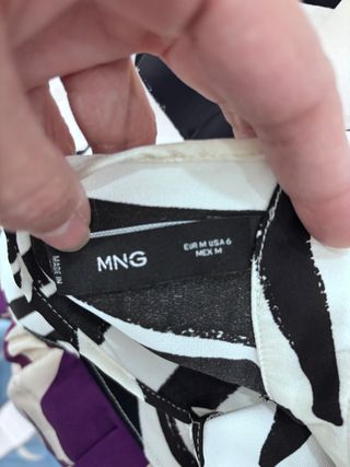 Blusa Mango Estampada Talla M