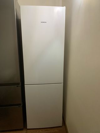 Nevera Siemens Blanca