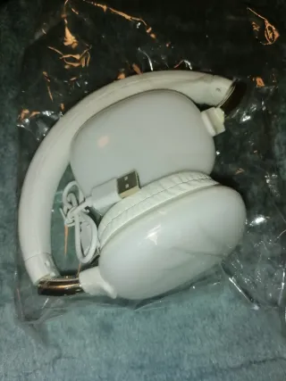 Auriculares Bluetooth ColaCao Blancos Nuevos