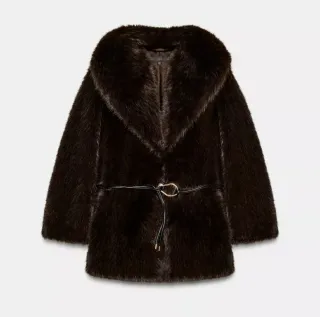 Abrigo pelo efecto Zara Talla Única