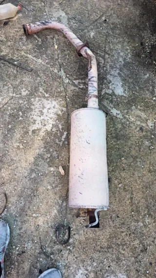 Tubo de escape Nissan Trade 2.8