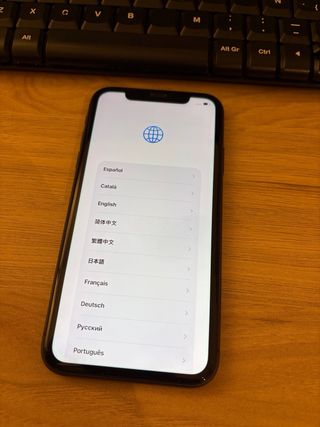 iPhone 11 64GB Gris Espacial