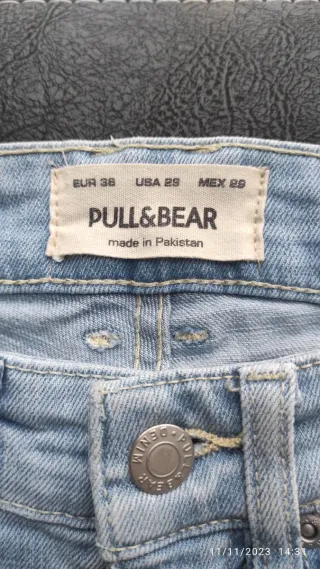 Vaqueros Pull&Bear desgastados Talla 36