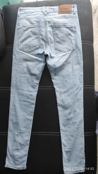 Vaqueros Pull&Bear desgastados Talla 36
