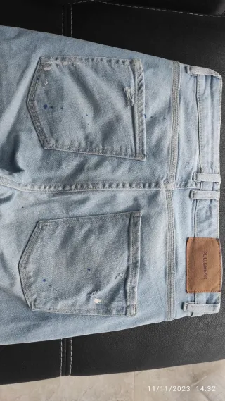 Vaqueros Pull&Bear desgastados Talla 36