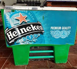 Nevera bar Heineken
