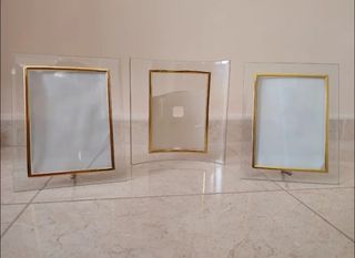 3 Marcos de Fotos Dorados