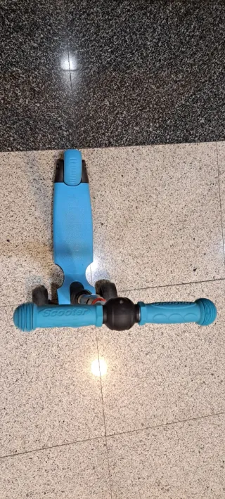 Patinete infantil 3 ruedas azul