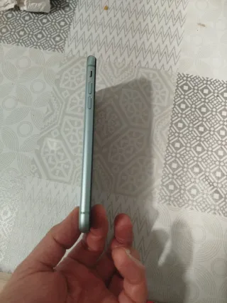 iPhone 11 128GB Negro para piezas de repuesto