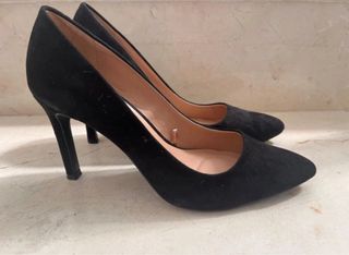Zapatos de tacón negros