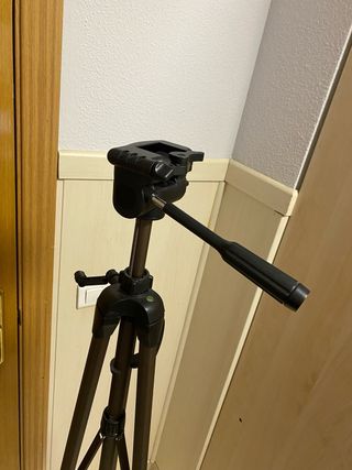 Trípode Hama para cámara