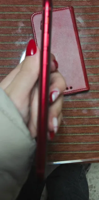 iPhone SE 3ª Gen 2022 Red