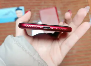 iPhone SE 3ª Gen 2022 Red