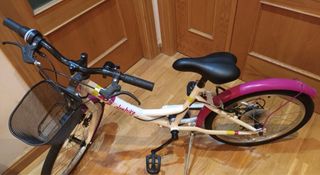 Bicicleta niña Denbike blanca y rosa