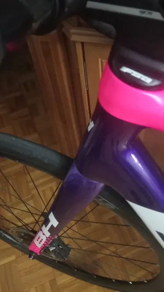 Bicicleta BH Ultra Light Morada/Rosa