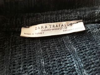 Vestido verde oscuro de Zara. Talla S