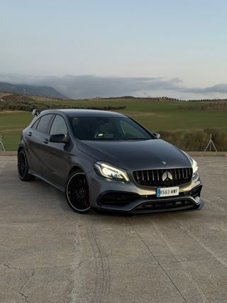 Mercedes-Benz A45 2017