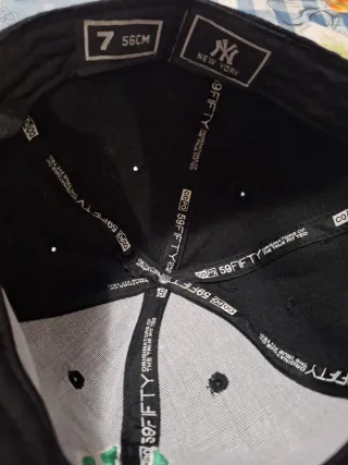 Gorra RW NY Azul y Dorada + Gorra NY sin marca