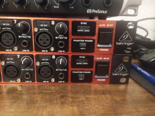 Behringer Ultragain Digital 8 canales