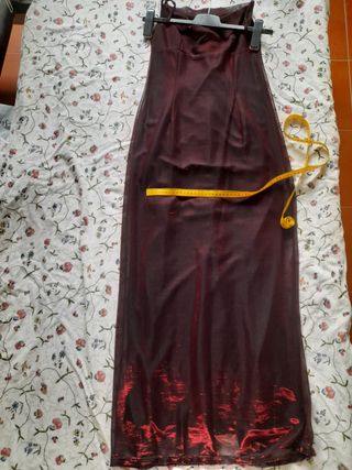 Vestido fiesta largo rojo y negro