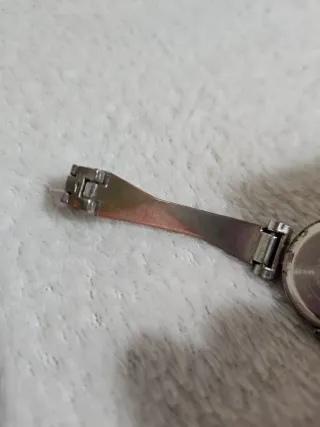 Conjunto Anne Klein: Reloj y 2 Pulseras