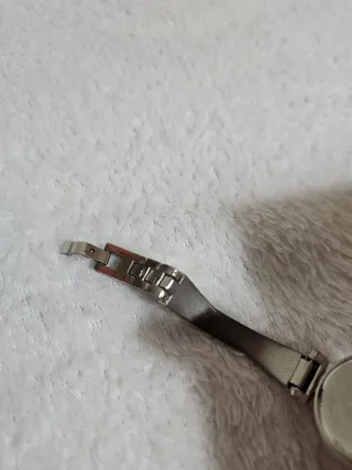 Conjunto Anne Klein: Reloj y 2 Pulseras