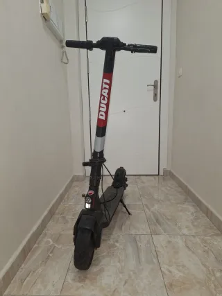 Patinete Eléctrico Ducati Pro II, + cargador+canda