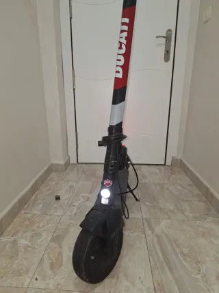 Patinete Eléctrico Ducati Pro II, + cargador+canda