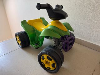 Quad electrico infantil verde y amarillo