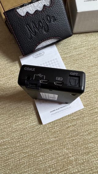 Chord Mojo 2 + Funda Piel Original