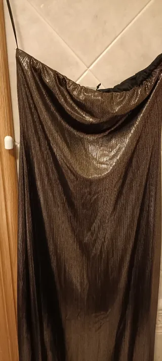 Vestido fiesta dorado y negro