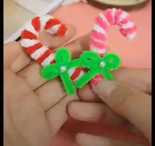 Adornos Navideños Hechos a Mano