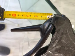 Sandalias Gianni Barbato Piel Negra Tacón