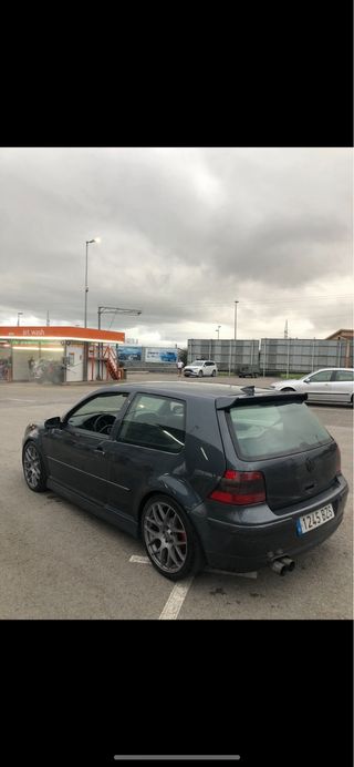 Volkswagen Golf 2002