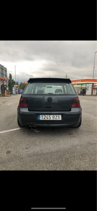 Volkswagen Golf 2002