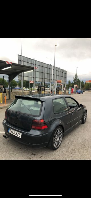 Volkswagen Golf 2002