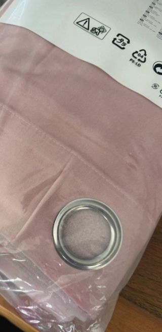 Cortinas Sánela IKEA Rosa, precio en tienda 79,95€