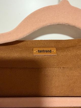 Chaqueta efecto ante con flecos