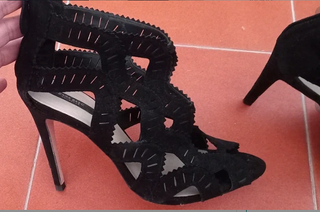 Sandalias tacón Zara negras