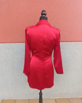 Vestido fiesta rojo Zara