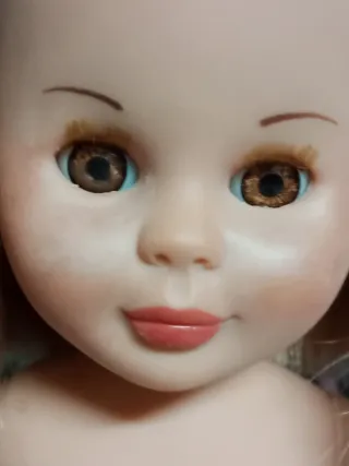 1 muñeca de colección copias de Nancy clásica nuev