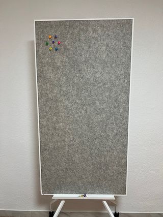 Pizarra doble cara con ruedas