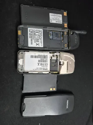 Teléfonos Nokia Vintage (2 unidades)