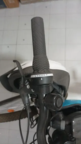 Bicicleta de Montaña Rockrider Blanca