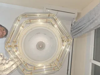 Lámpara elegante cristal y metal dorada