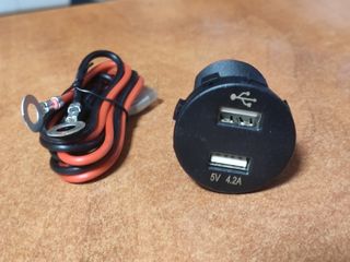 Cargador USB Coche 2 Puertos 5V 4.2A